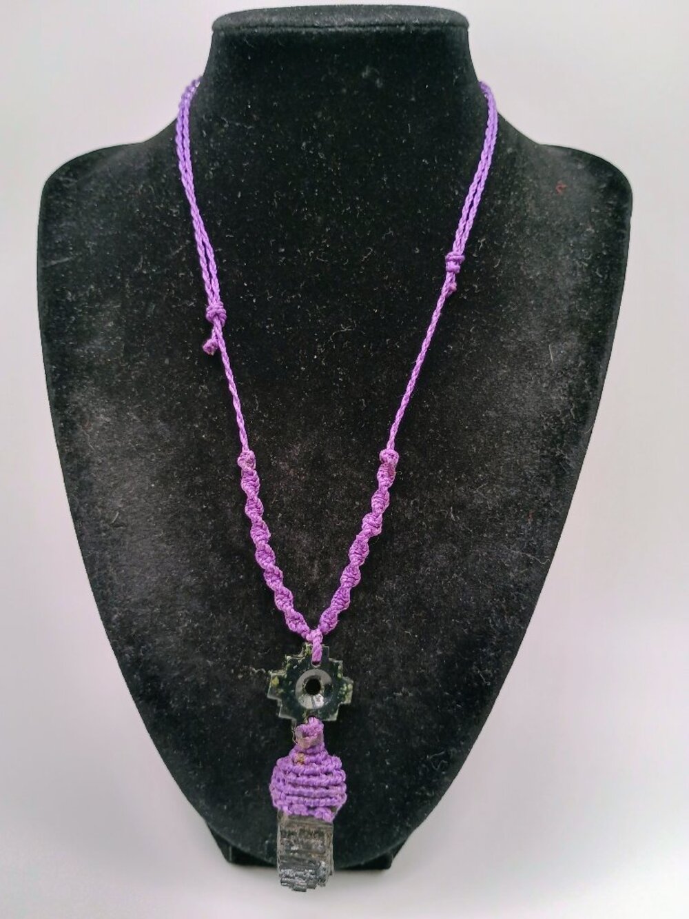 Inca Chakana Macrame Necklace with Natural Onyx Stone